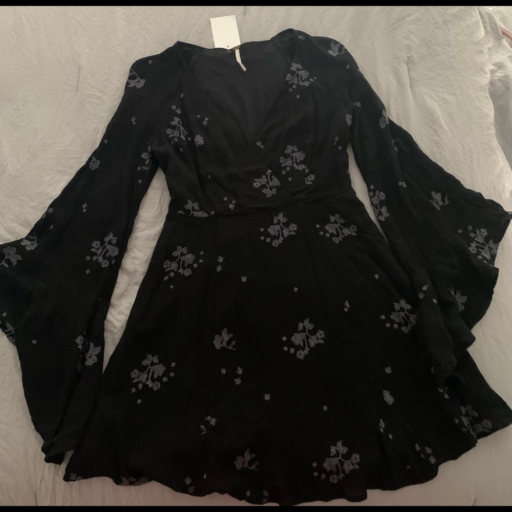 🚨OFFERNOW🚨NWT FREE PEOPLE ROMPER